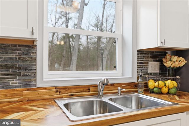 1310 SILER RD, Winchester, VA 22603