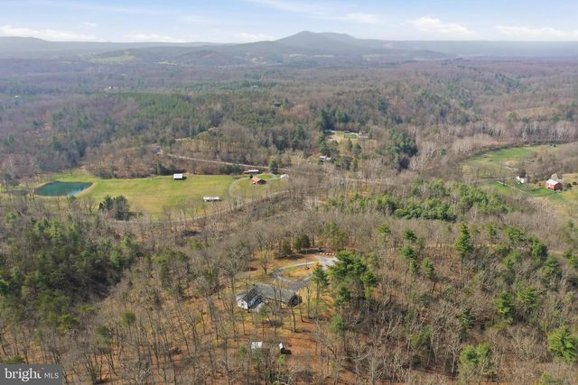 1310 SILER RD, Winchester, VA 22603