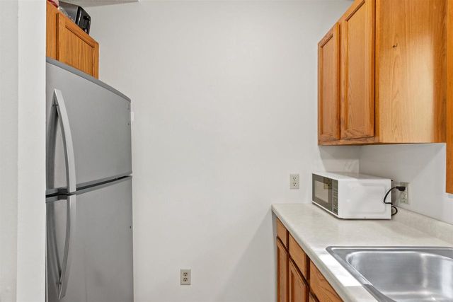1389 W 11th Avenue, Friendship, WI 53934