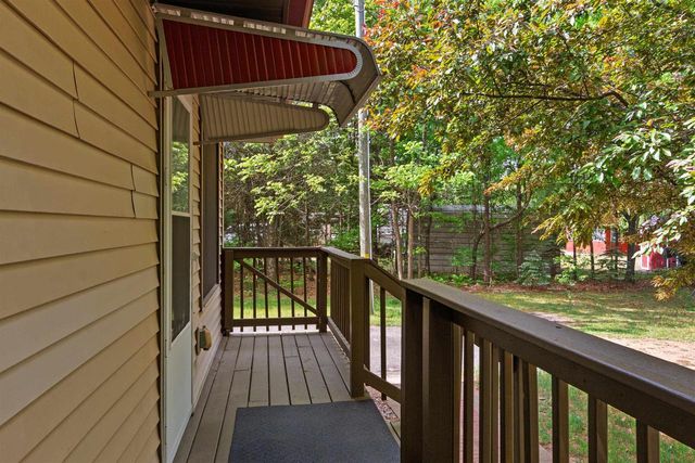 1389 W 11th Avenue, Friendship, WI 53934