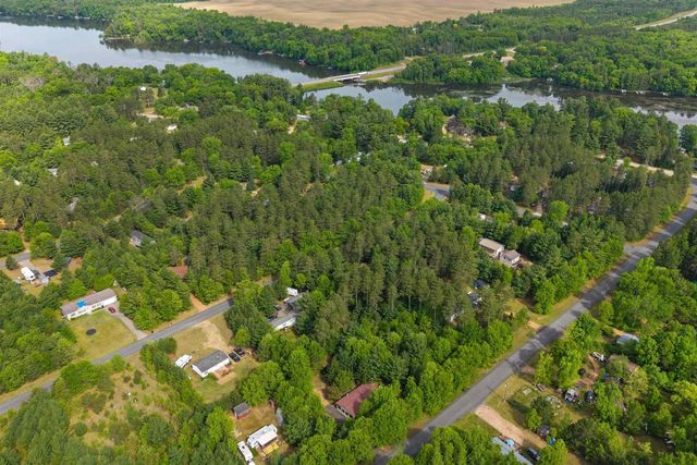 1389 W 11th Avenue, Friendship, WI 53934