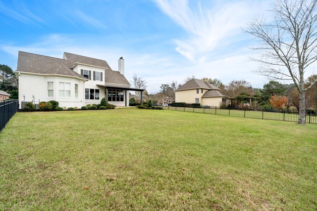 36 Bridgefield Turn, Hattiesburg, MS 39402