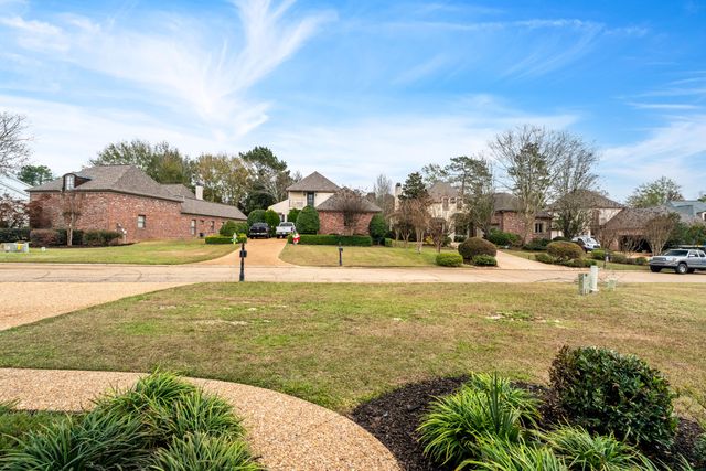 36 Bridgefield Turn, Hattiesburg, MS 39402