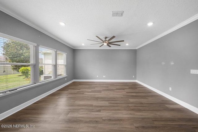 7137 CLAREMONT CREEK Drive, Jacksonville, FL 32222
