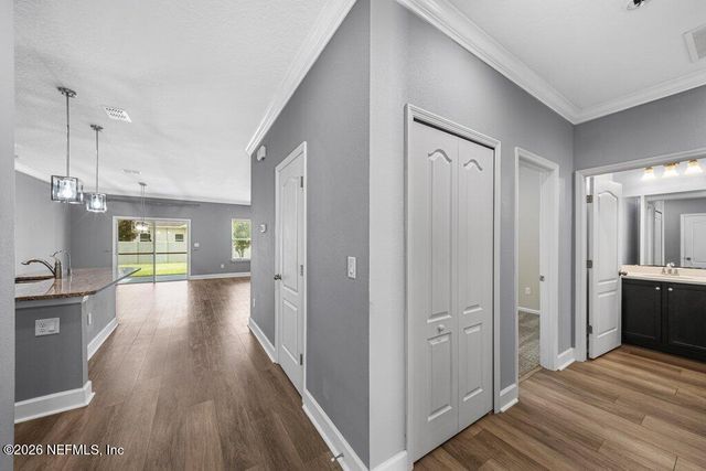 7137 CLAREMONT CREEK Drive, Jacksonville, FL 32222