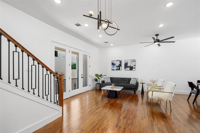 3407 Baer Street, Houston, TX 77020