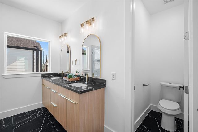 3407 Baer Street, Houston, TX 77020