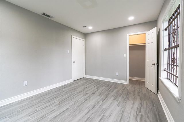 122 Obion Road, Houston, TX 77076