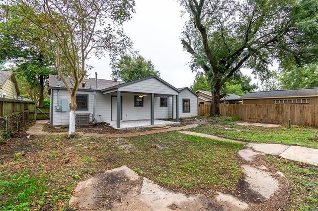 122 Obion Road, Houston, TX 77076