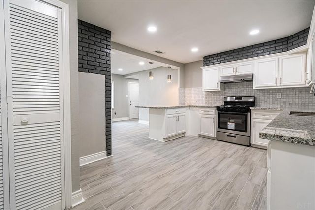 122 Obion Road, Houston, TX 77076