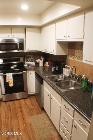 3217 Glanzman Road, Unit 72x, Toledo, OH 43614