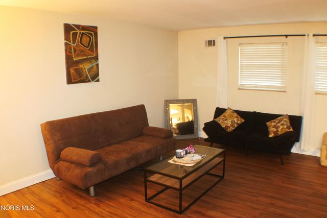 3217 Glanzman Road, Unit 72x, Toledo, OH 43614