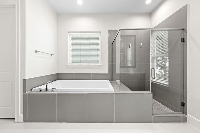 5621 Cohn Meadows Lane, Houston, TX 77007