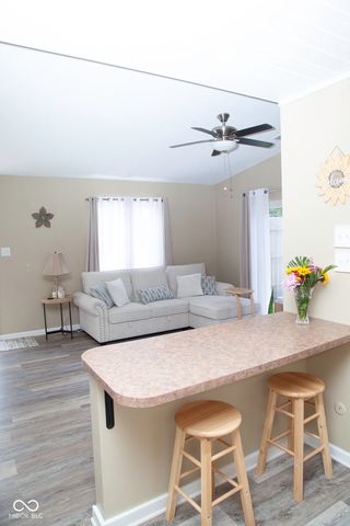 2822 Country Estates Drive, Indianapolis, IN 46227