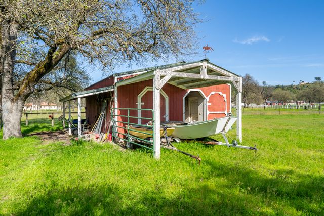 10257 Swede Creek Road, Palo Cedro, CA 96073
