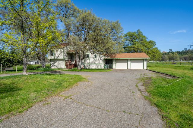 10257 Swede Creek Road, Palo Cedro, CA 96073