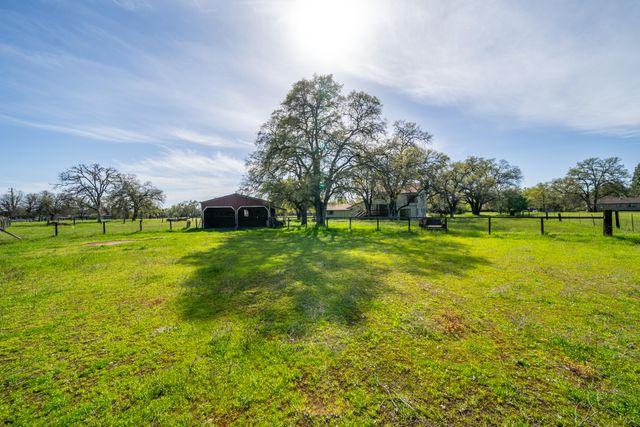 10257 Swede Creek Road, Palo Cedro, CA 96073