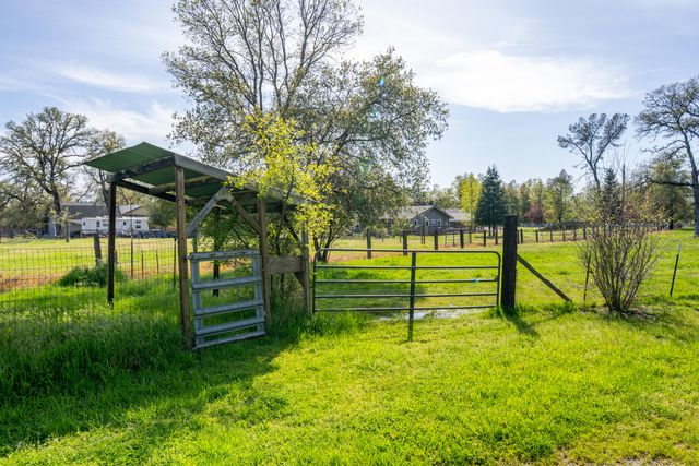 10257 Swede Creek Road, Palo Cedro, CA 96073