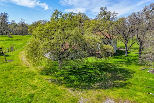 10257 Swede Creek Road, Palo Cedro, CA 96073