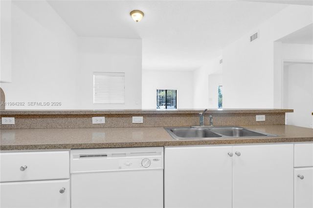 22911 SW 88th Pl 9-21, Cutler Bay, FL 33190