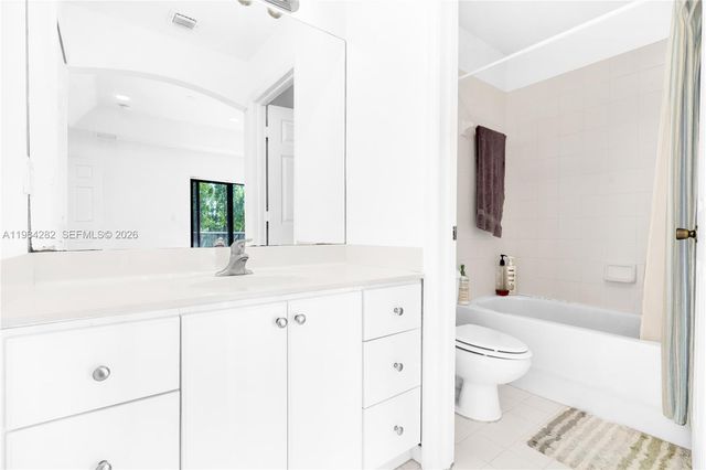 22911 SW 88th Pl 9-21, Cutler Bay, FL 33190