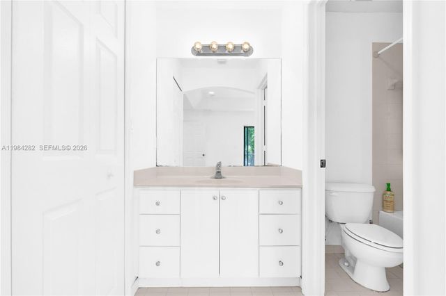 22911 SW 88th Pl 9-21, Cutler Bay, FL 33190