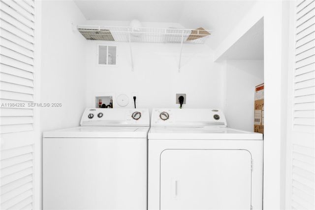 22911 SW 88th Pl 9-21, Cutler Bay, FL 33190