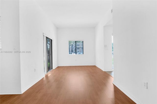 22911 SW 88th Pl 9-21, Cutler Bay, FL 33190