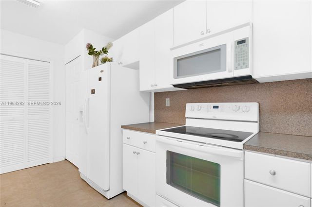 22911 SW 88th Pl 9-21, Cutler Bay, FL 33190