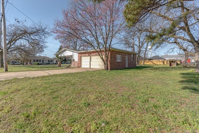 106 E Texie Avenue, Monette, AR 72447