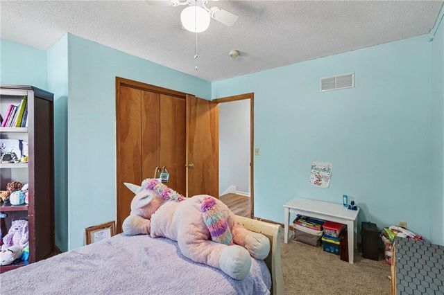 9908 W 51st Street, Merriam, KS 66203