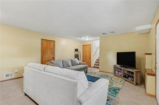 9908 W 51st Street, Merriam, KS 66203
