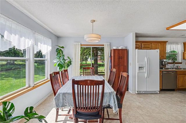 9908 W 51st Street, Merriam, KS 66203