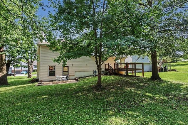 9908 W 51st Street, Merriam, KS 66203