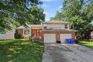 9908 W 51st Street, Merriam, KS 66203