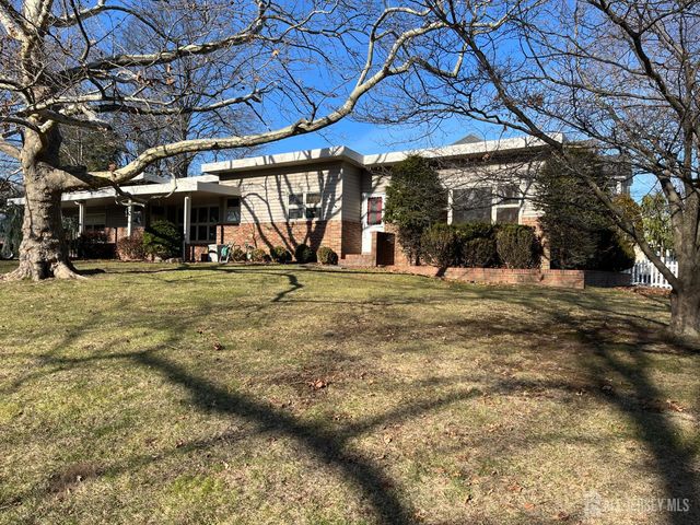 30 Bennet Street, Fords, NJ 08863