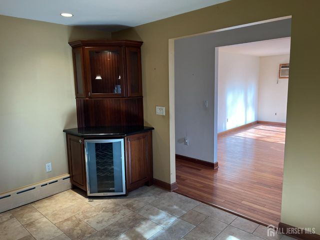 30 Bennet Street, Fords, NJ 08863