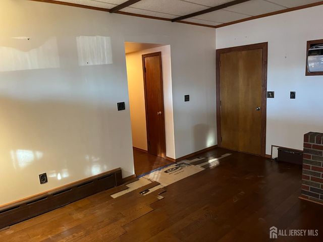 30 Bennet Street, Fords, NJ 08863