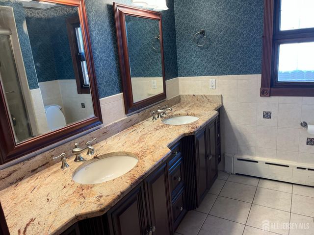 30 Bennet Street, Fords, NJ 08863