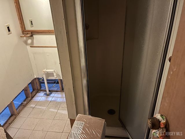 30 Bennet Street, Fords, NJ 08863