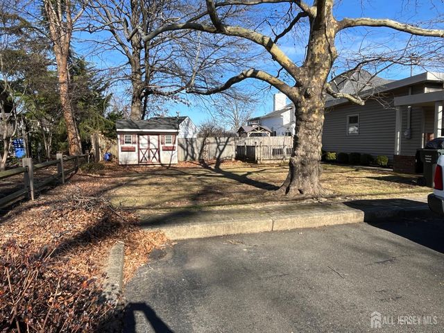 30 Bennet Street, Fords, NJ 08863