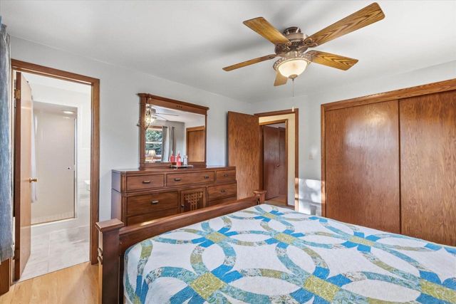 931 Fairview DRIVE, Port Washington, WI 53074