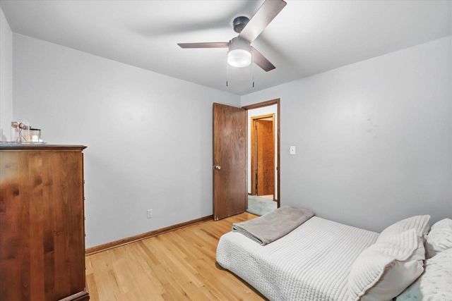 931 Fairview DRIVE, Port Washington, WI 53074