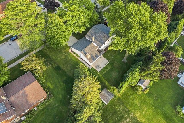 931 Fairview DRIVE, Port Washington, WI 53074