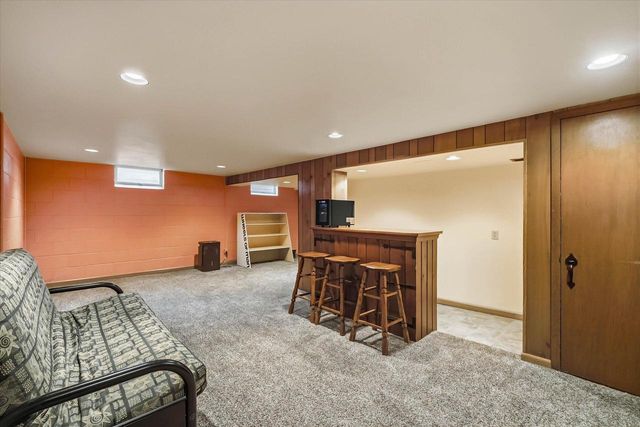931 Fairview DRIVE, Port Washington, WI 53074