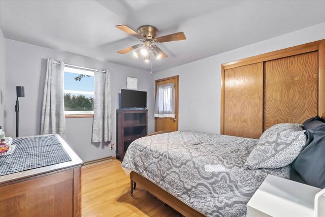 931 Fairview DRIVE, Port Washington, WI 53074