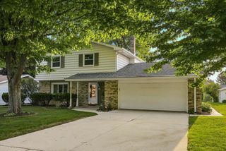 931 Fairview DRIVE, Port Washington, WI 53074