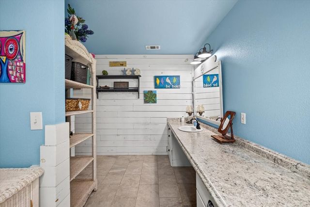 638 Vz County Road 2807, Mabank, TX 75147