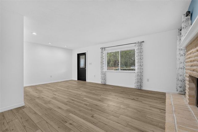 2129 LINWOOD DRIVE, Sarasota, FL 34232
