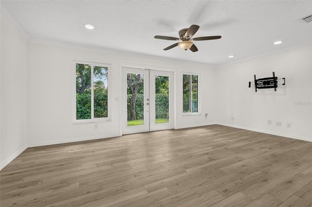 2129 LINWOOD DRIVE, Sarasota, FL 34232